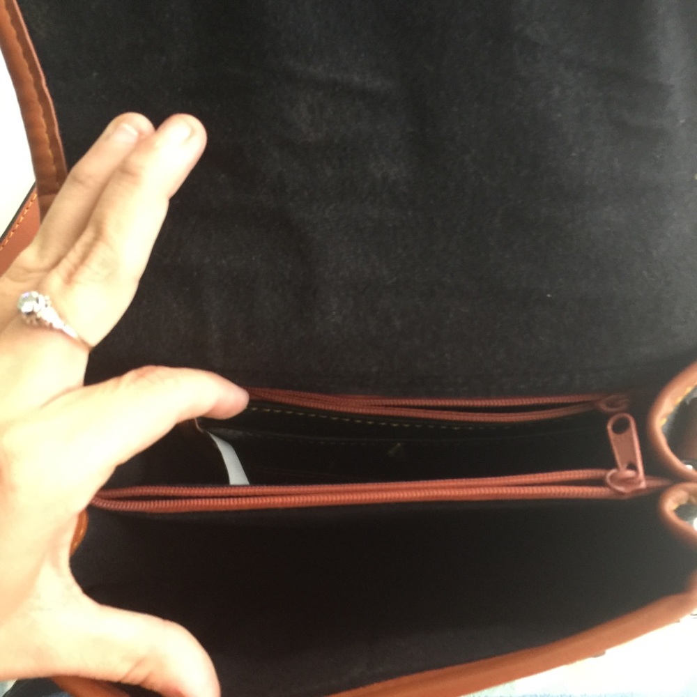 Vintage Dooney & Bourke Black/Brown Gladstone - Picture 5 of 7